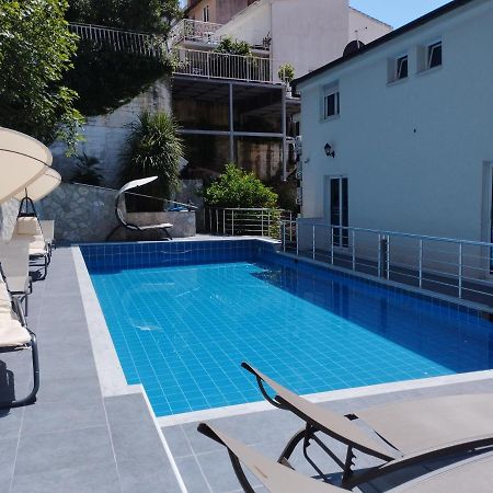 Zoran Apartments 스베티스테판 외부 사진