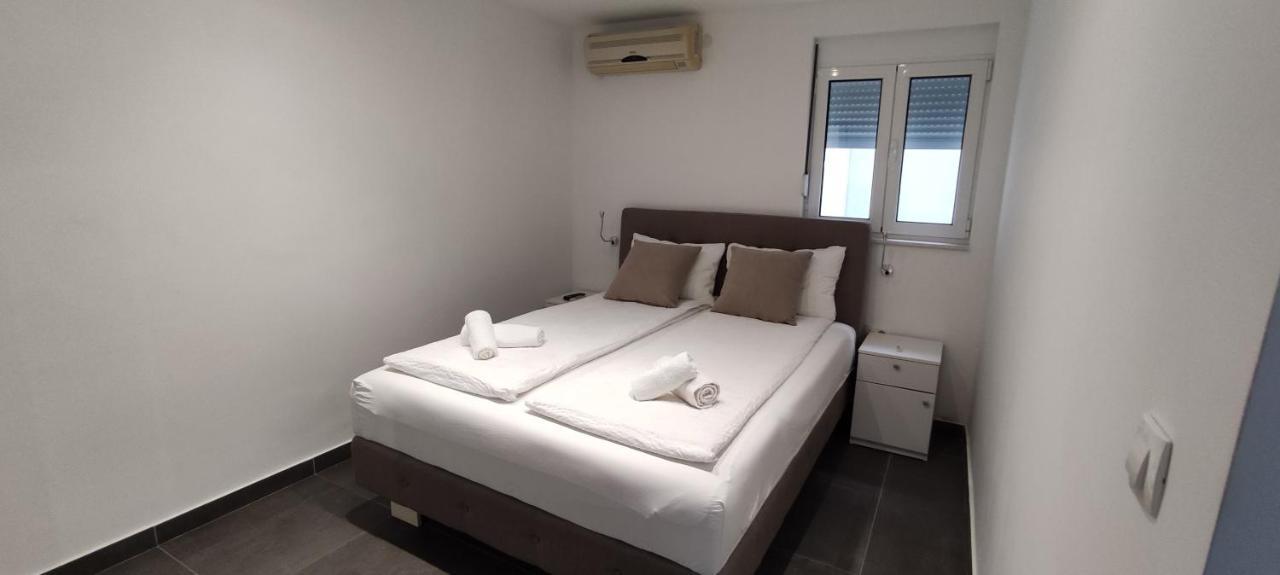Zoran Apartments 스베티스테판 외부 사진